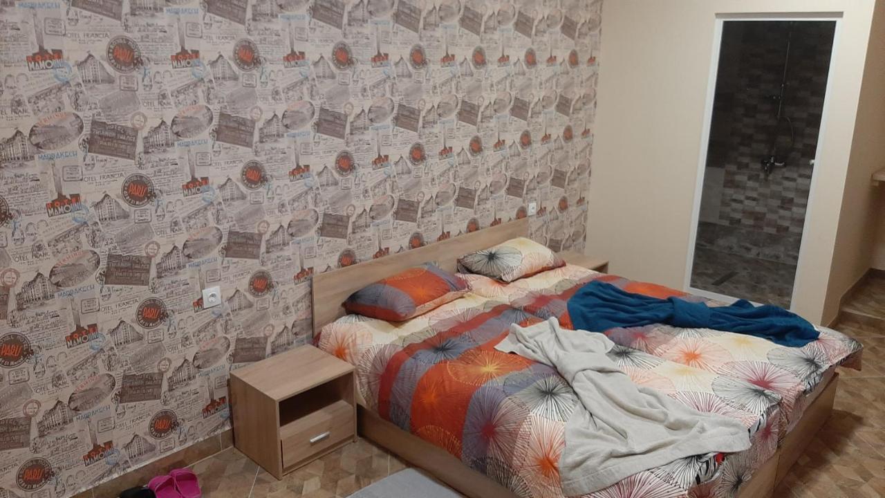 Appartamento Арт Sliven Esterno foto